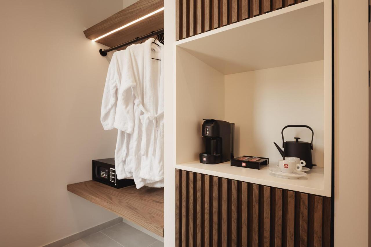 Ikyma Boutique Hotel Polychrono Exterior photo